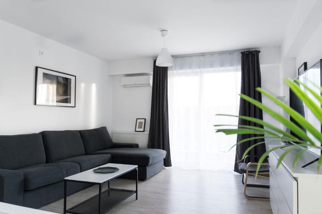 Airport Residence - Apartment Across From Otopeni Airport Luaran gambar
